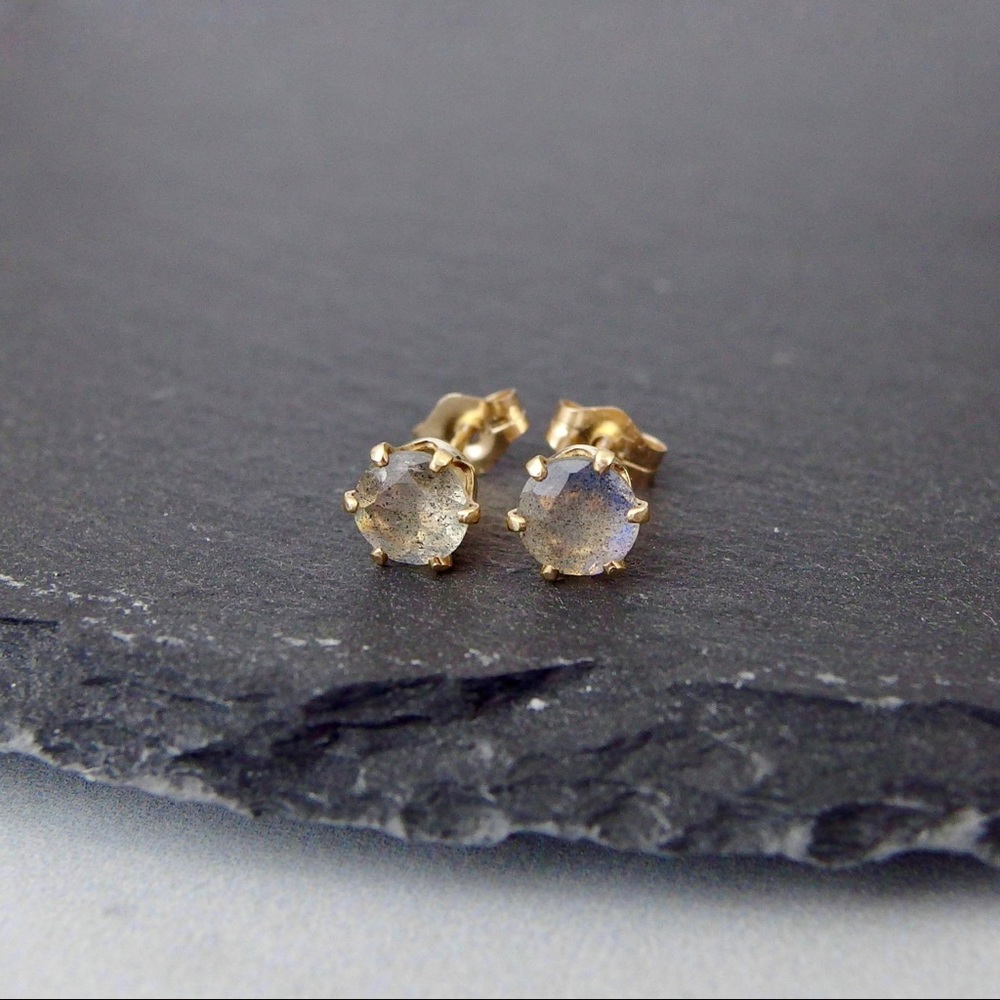 5mm labradorite stud earrings 14k GF - Picture 10 of 11